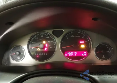 2006 Pontiac Montana Sv6 z USA, uszkodzony, nr VIN 1GMDV33LX6D240261